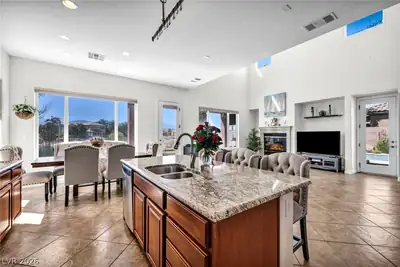 8525 Killians Greens Drive, Las Vegas, NV 89131 Kitchen