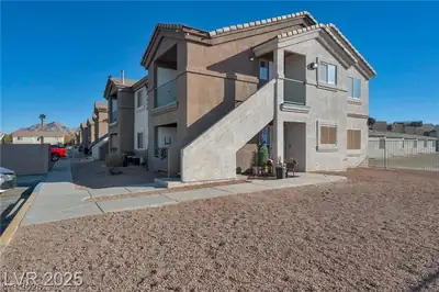 3953 Rebecca Raiter Avenue 202, Las Vegas