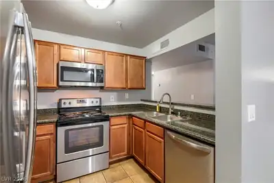 2121 Blue Breeze Drive 107 Kitchen