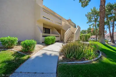 3770 Desert Marina Drive 52 Front of Structure