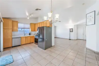 2220 Misty Ridge Circle, North Las Vegas, NV 89032 Kitchen