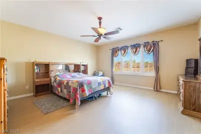5536 Criollo Drive, Las Vegas, NV 89122 Bedroom