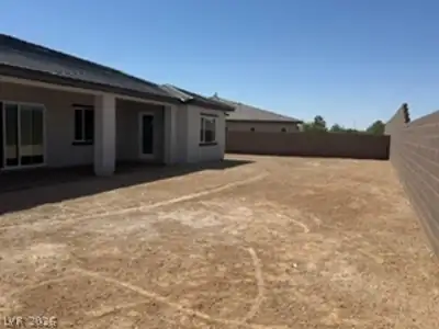 4877 Verde Mesa Court, Las Vegas, NV 89149 Yard