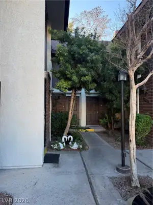 4429 Shortleaf Street Patio