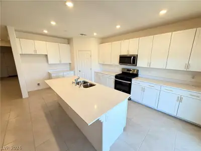 10854 Gentle Crest Avenue, Las Vegas, NV 89166 Kitchen