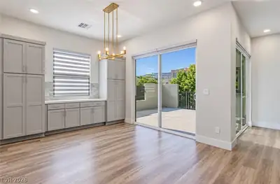 4311 Veraz Street Dining Area
