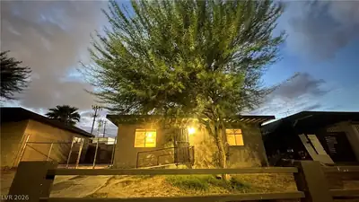 1649 Stocker Street North Las Vegas, NV 89030