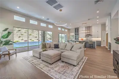 48 Grand Miramar Drive, Henderson, NV 89011 Living Room