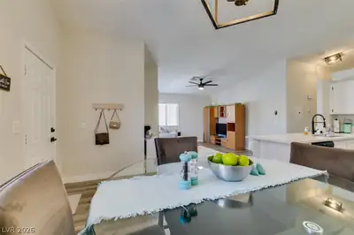 2110 Los Feliz Street 2030 Dining Area