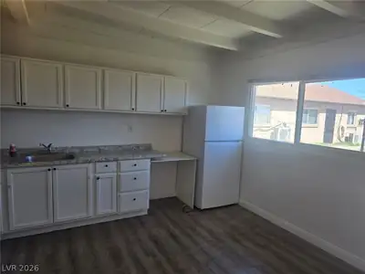 1911 Princeton Street C Kitchen