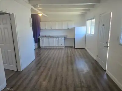 1911 Princeton Street C Kitchen