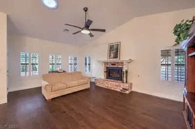 5300 Singing Hills Drive Living Room