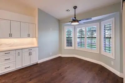 5300 Singing Hills Drive Dining Area