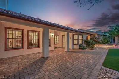 5300 Singing Hills Drive Patio