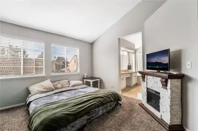 547 British Court, Henderson, NV 89014 Bedroom