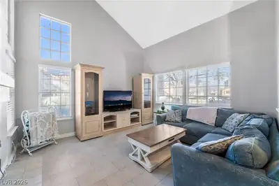 547 British Court, Henderson, NV 89014 Living Room