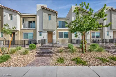 2645 Wimbledon White Court North Las Vegas, NV 89086
