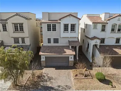 363 Gracious Way, Henderson, NV 89011 Front of Structure