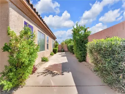 5475 Criollo Drive, Las Vegas, NV 89122 Patio