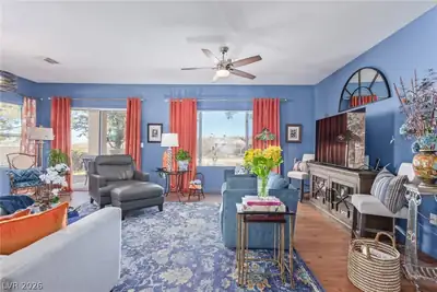 1466 Fieldbrook Street Living Room
