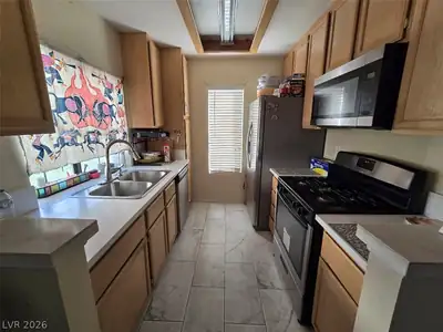 4839 South Torrey Pines Drive 104 Kitchen