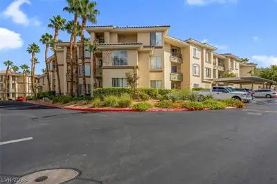 7167 South Durango Drive 206, Las Vegas