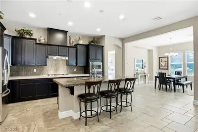3 Lago Turchino Court, Henderson, NV 89011 Kitchen