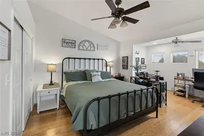 2535 Cog Hill Lane Bedroom