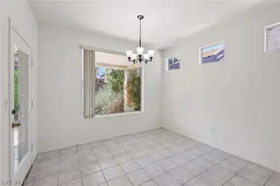 2183 Point Mallard Drive Dining Area