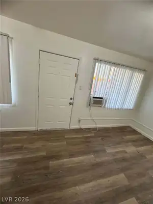 312 West Cleveland Avenue 8 Entry
