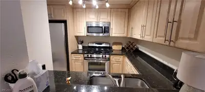 260 East Flamingo Road 317 Kitchen