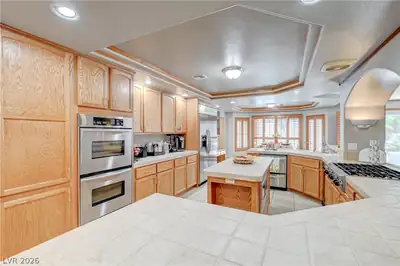 6491 Bright Nimbus Avenue, Las Vegas, NV 89139 Kitchen