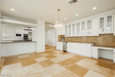 2057 Troon Drive, Henderson, NV 89074 Kitchen