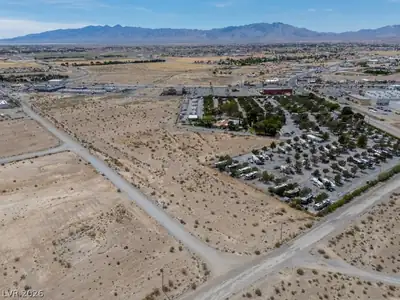 951 South Shoshone Drive 