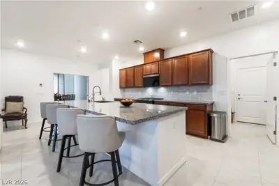 10216 Chrysolite Place, Las Vegas, NV 89143 Kitchen