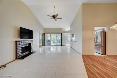 4921 Ocean Shores Way Living Room
