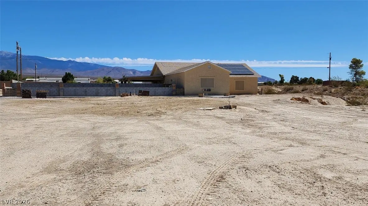1101 East Blosser Ranch Road