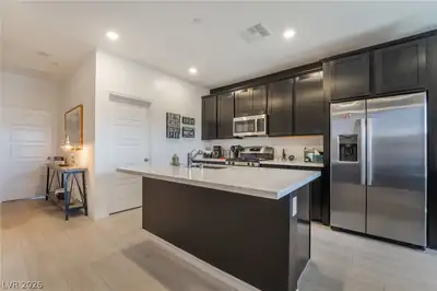 292 Whitney Crest Street, Henderson, NV 89015 Kitchen