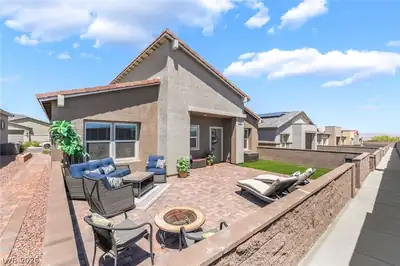 292 Whitney Crest Street, Henderson, NV 89015 Patio