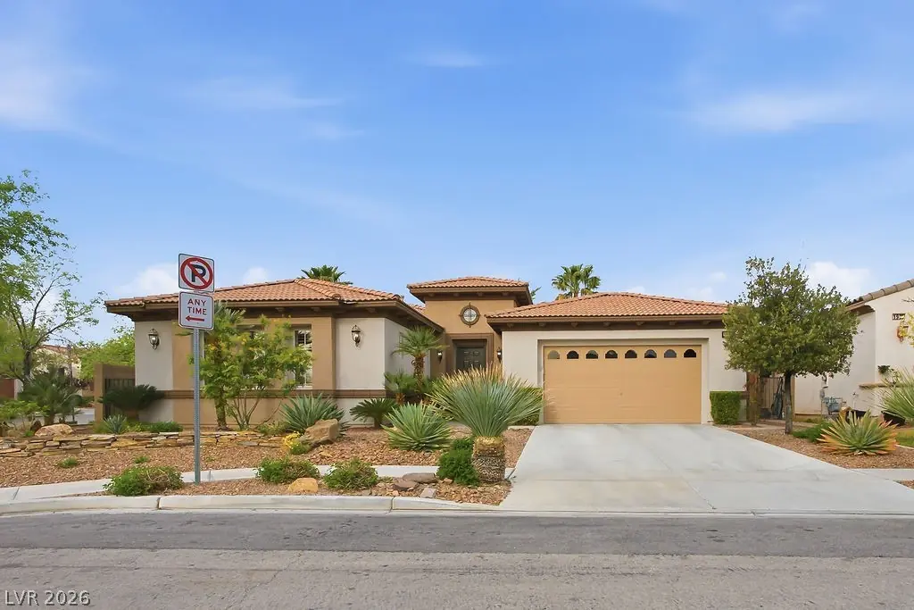 1947 Grovespring Street, Las Vegas, NV 89135