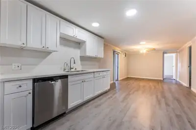 3212 Gavilan Lane Kitchen