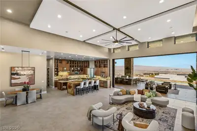 9 Stonecutter Court, Henderson, NV 89012 Living Room