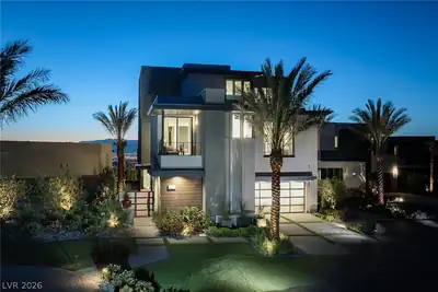 619 Overlook Rim Drive, Henderson, NV 89012 Front of Structure