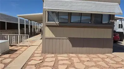4633 East Royal Ridge Boulevard, Las Vegas