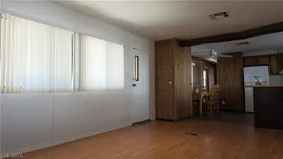 4633 East Royal Ridge Boulevard Living Room