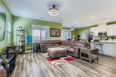 314 Robson Ridge Lane, Henderson, NV 89015 Living Room