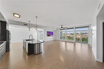 8925 West Flamingo Road 307 Kitchen