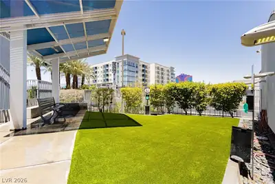 4575 Dean Martin Drive 2312 Yard