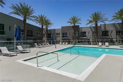 4575 Dean Martin Drive 2312 Pool