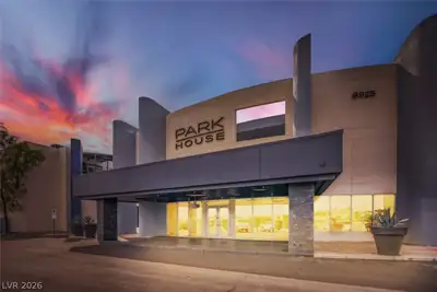 8925 West Flamingo Road 207, Las Vegas